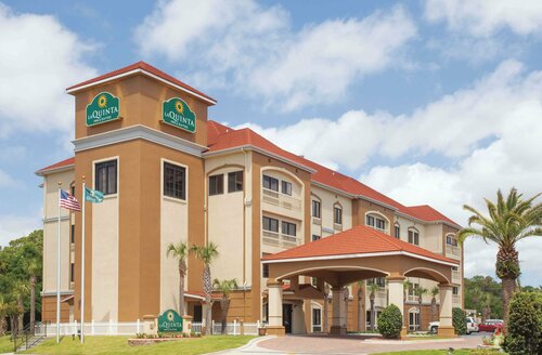 Гостиница La Quinta Inn & Suites by Wyndham Fort Walton Beach в Форт Уолтон Бич