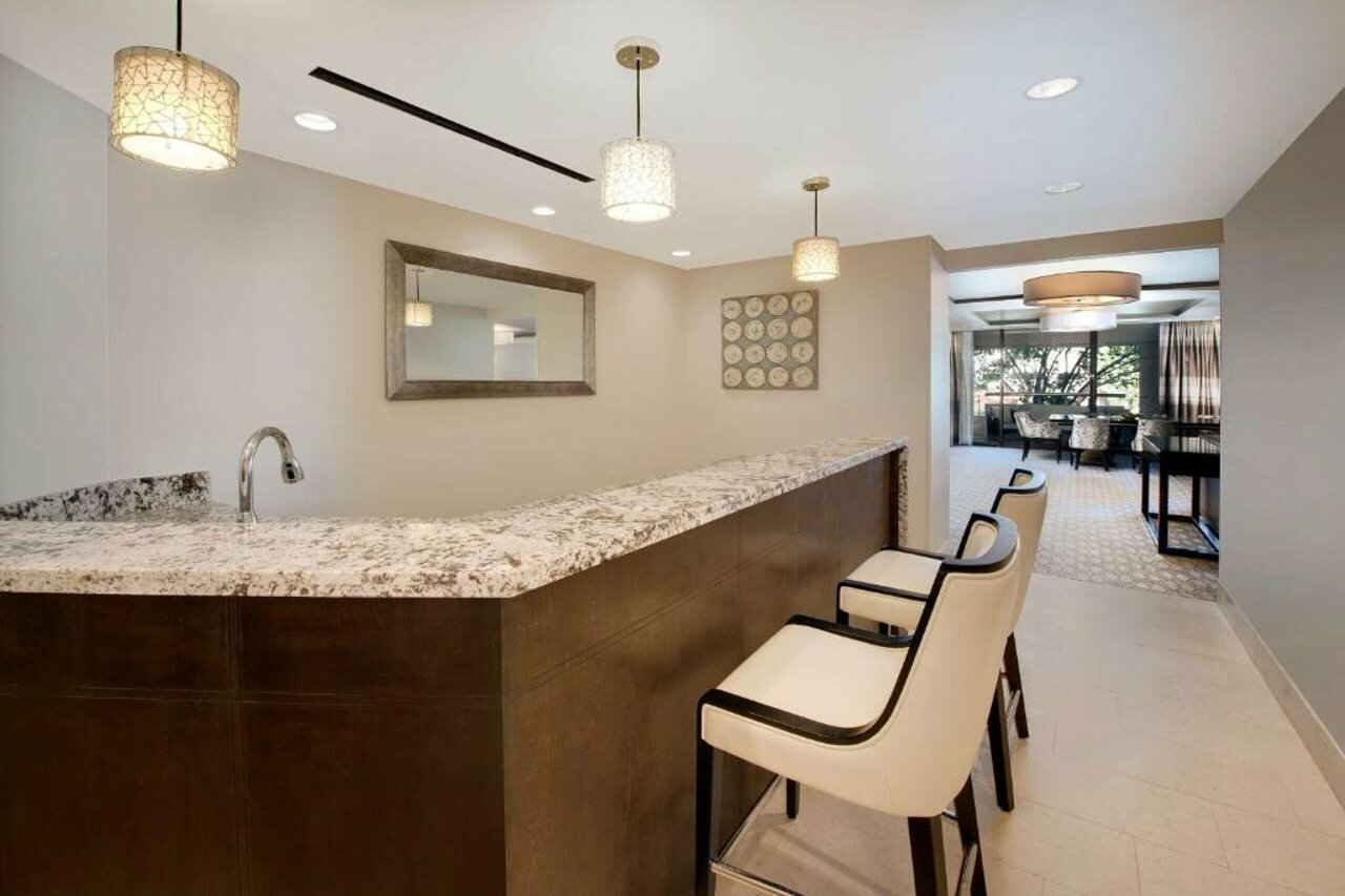 Фото Hilton Houston Post Oak by The Galleria