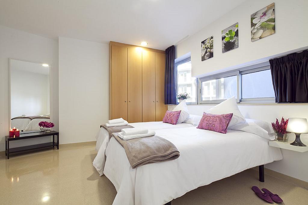 Фото Charmsuites Nou Rambla