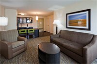 Фото Candlewood Suites Longmont, an Ihg Hotel