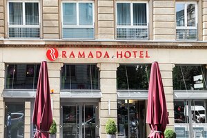 Гостиница Ramada by Wyndham Frankfurt Central Station