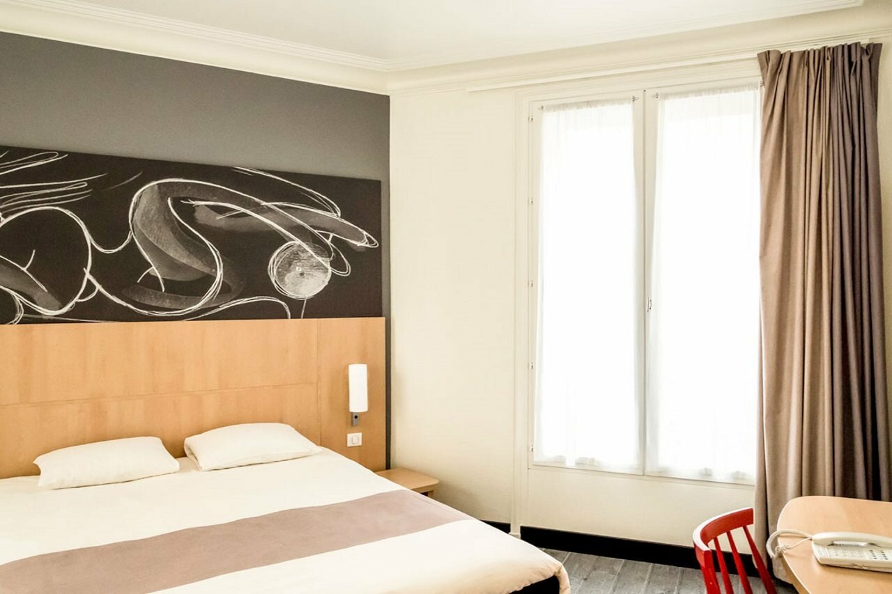 Фото Ibis Paris Grands Boulevards Opera 9th