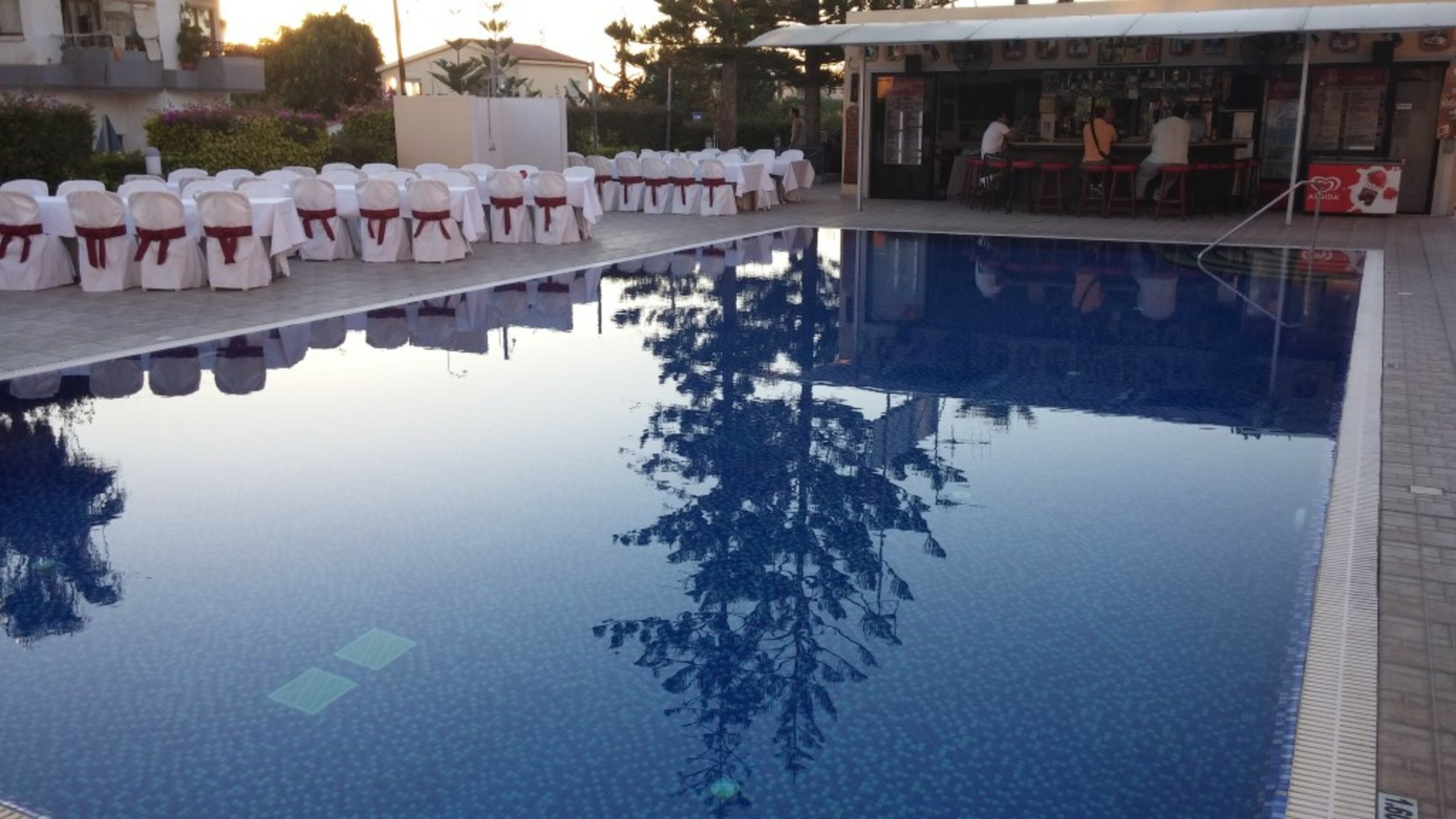 Фото Апартаменты Napa Prince Hotel