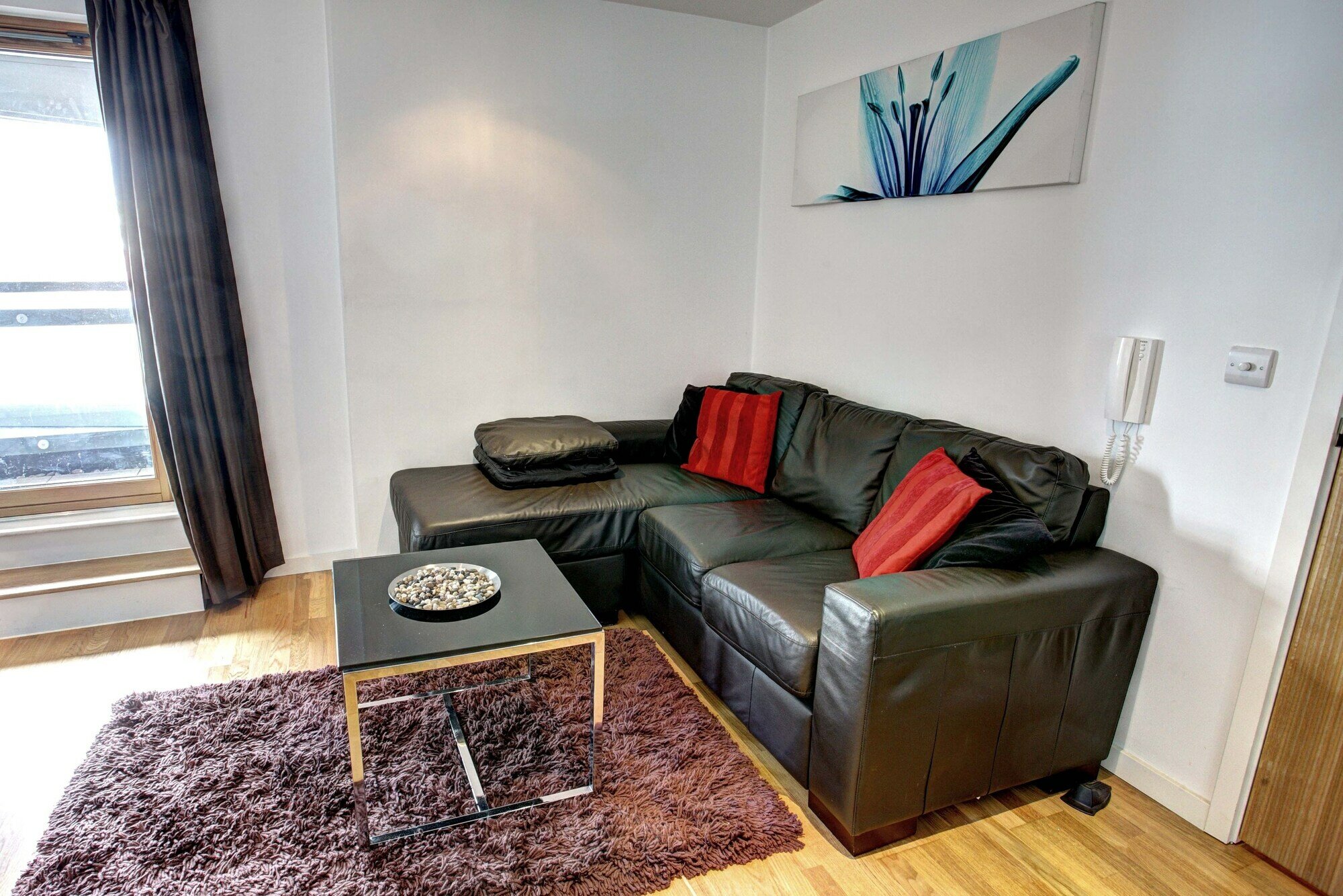 Фото Gateway Apartments