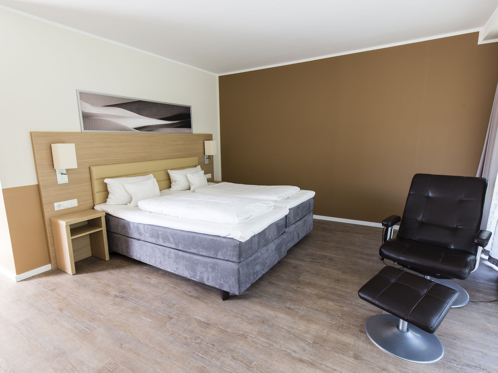 Фото Bonnox Boardinghouse & Hotel