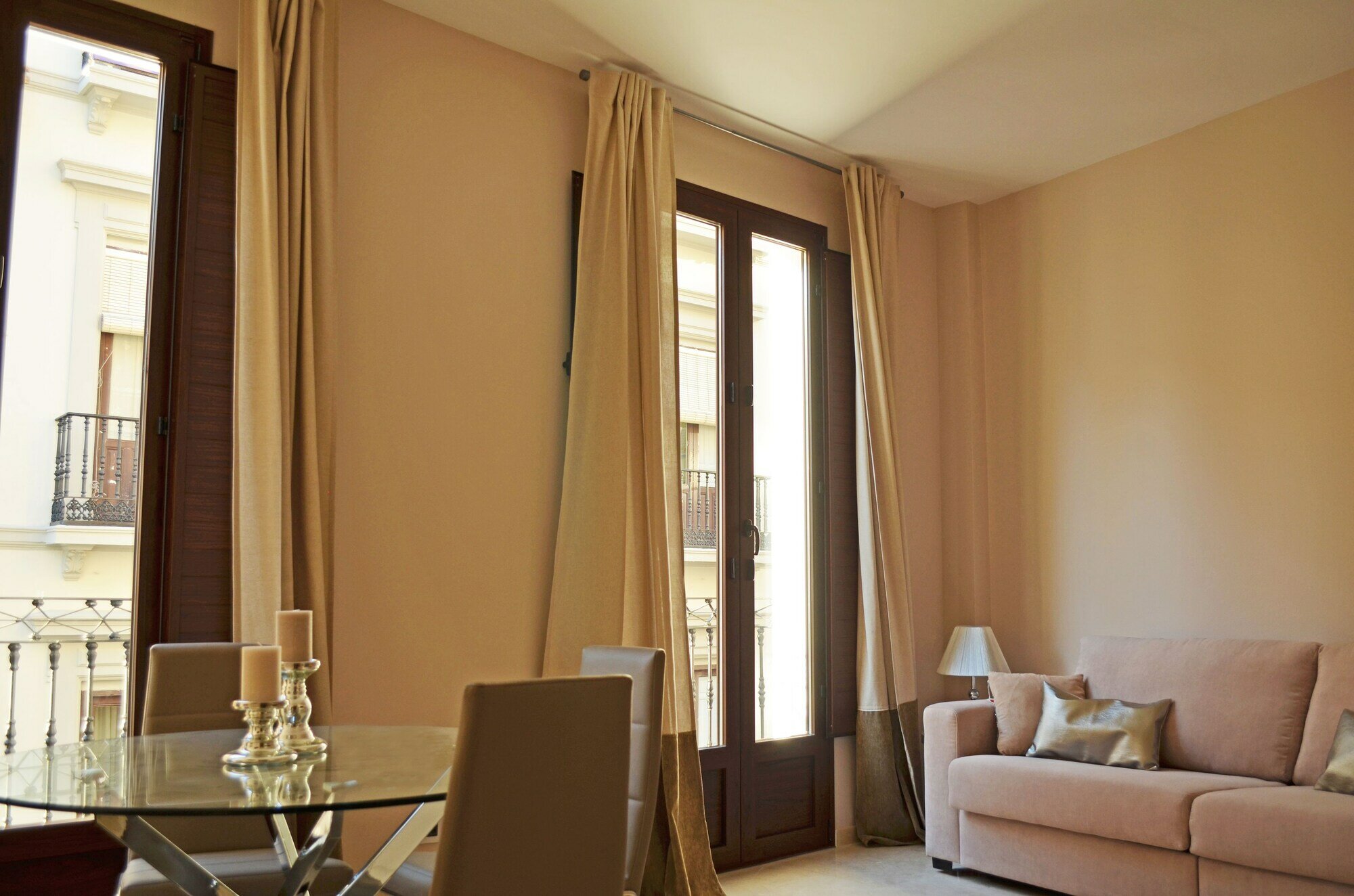 Фото Siloe Plaza