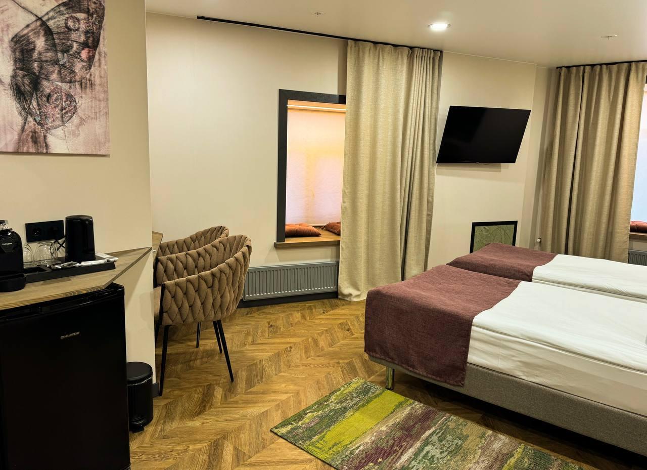 Фото Марипоса