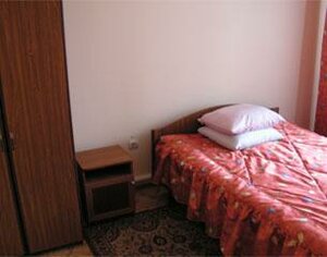 Izoplit (Oboyan town, Lenina Street, 98), hotel