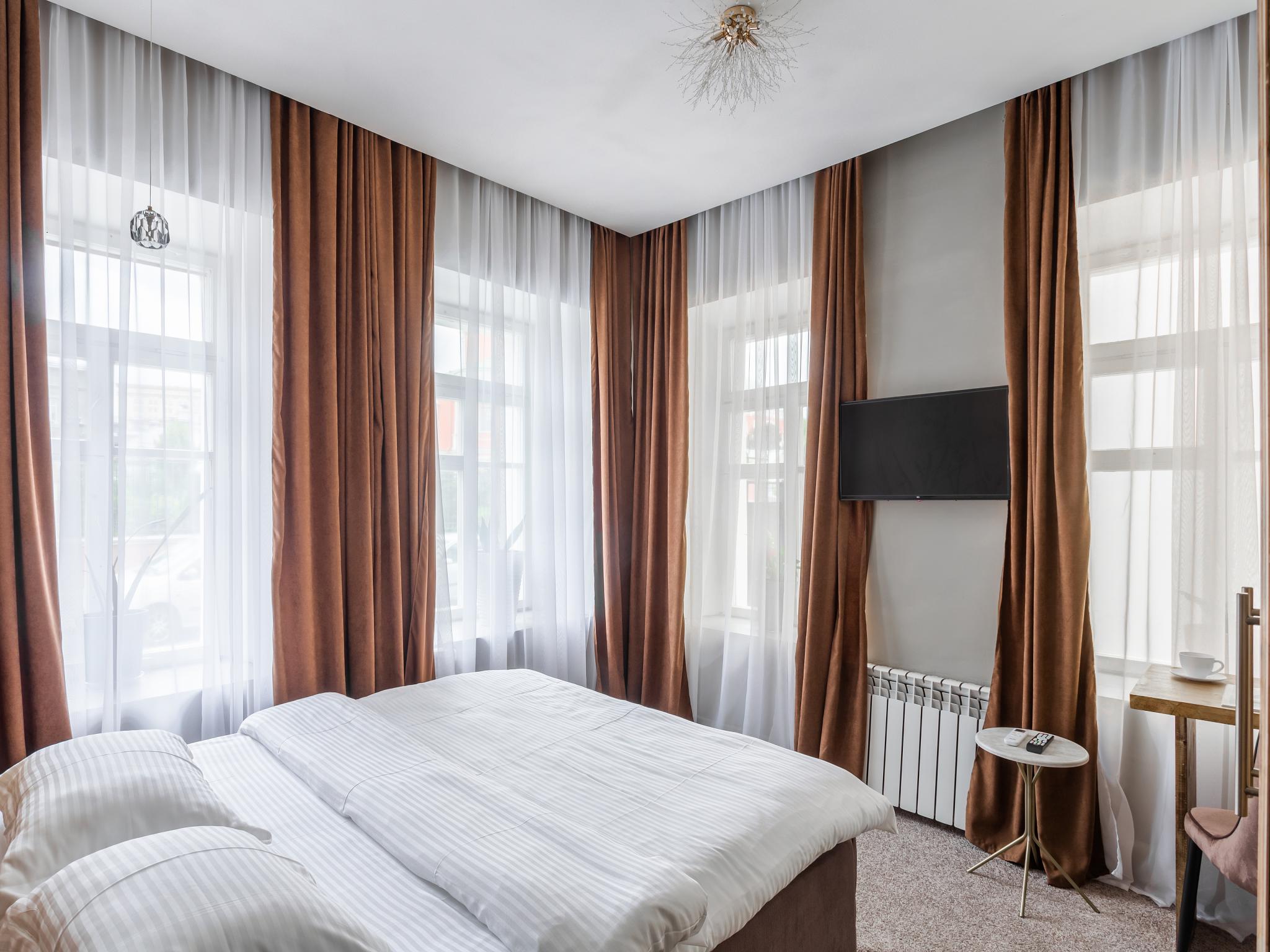 Фото Тихонов