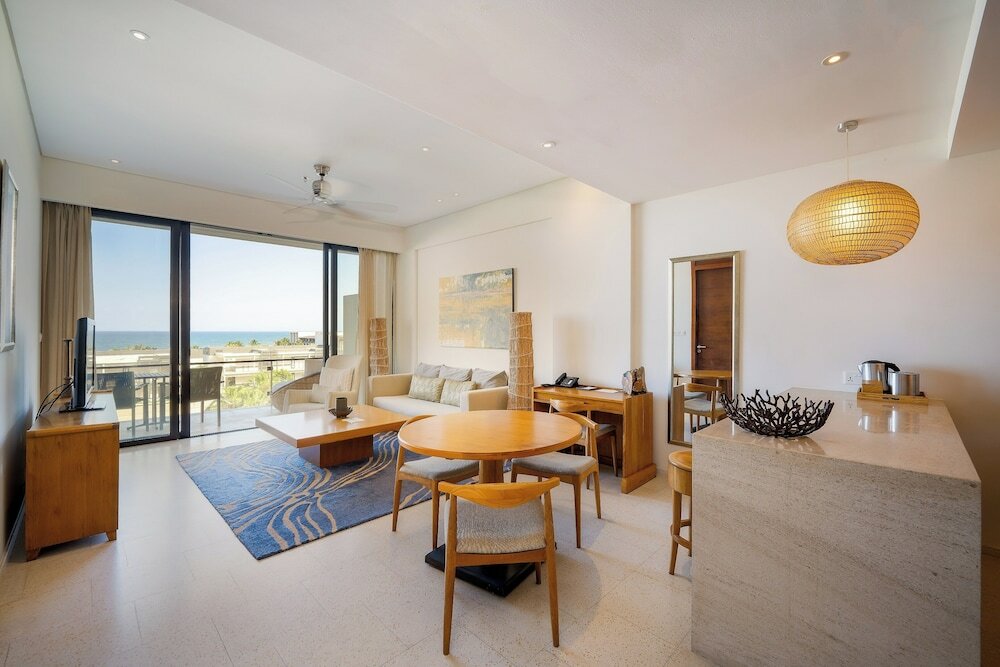 Фото Collections Apartment in Danang Resort