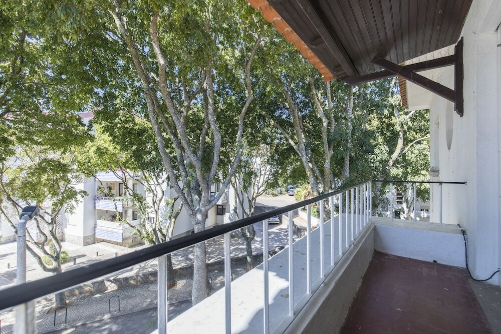 Фото Rustic Seaview Apartment in Cascais