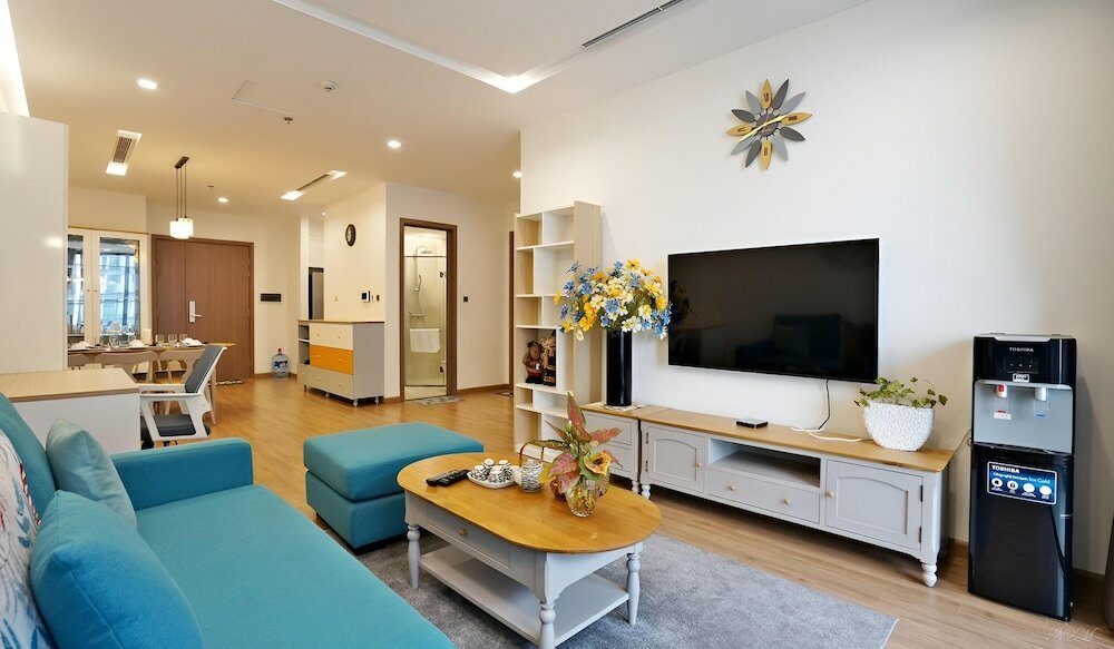 Фото Vinhomes Metropolis Ha Noi-Gem Apartment