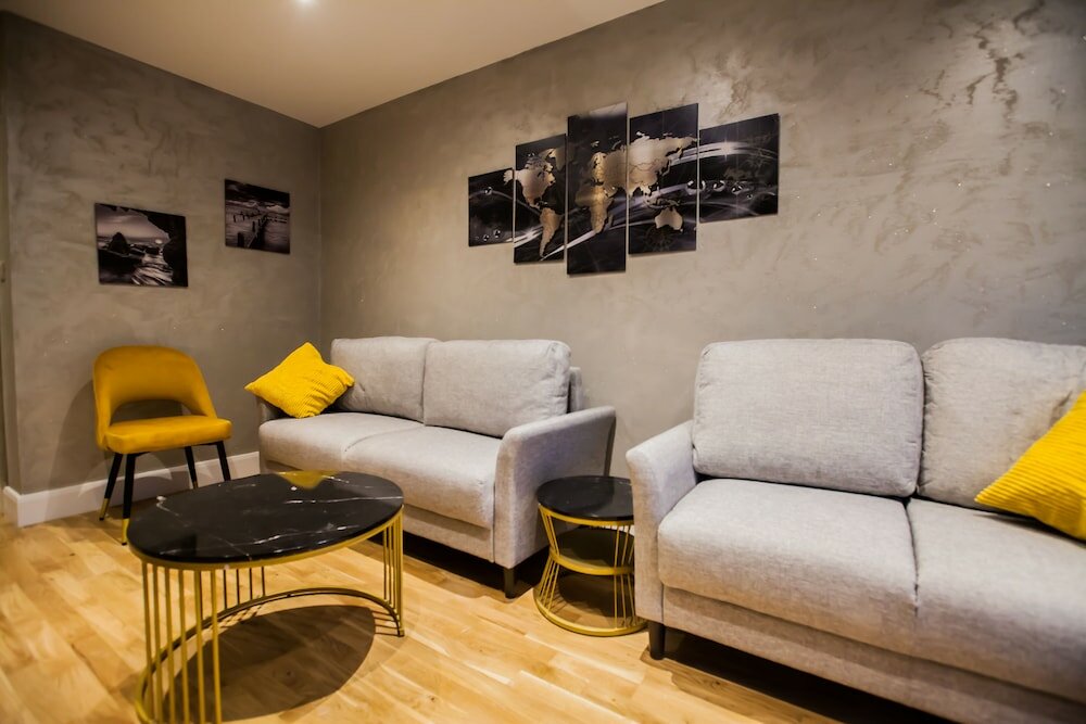 Фото Luxury Fulham 3 bedroom Garden House