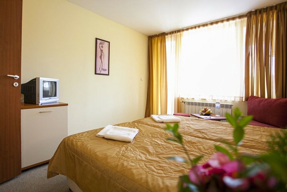 Фото Relax Coop Hotel