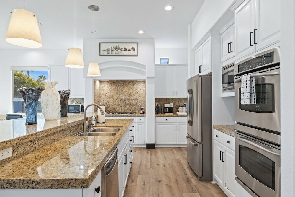 Фото Super Mario Hideout Desert Dream