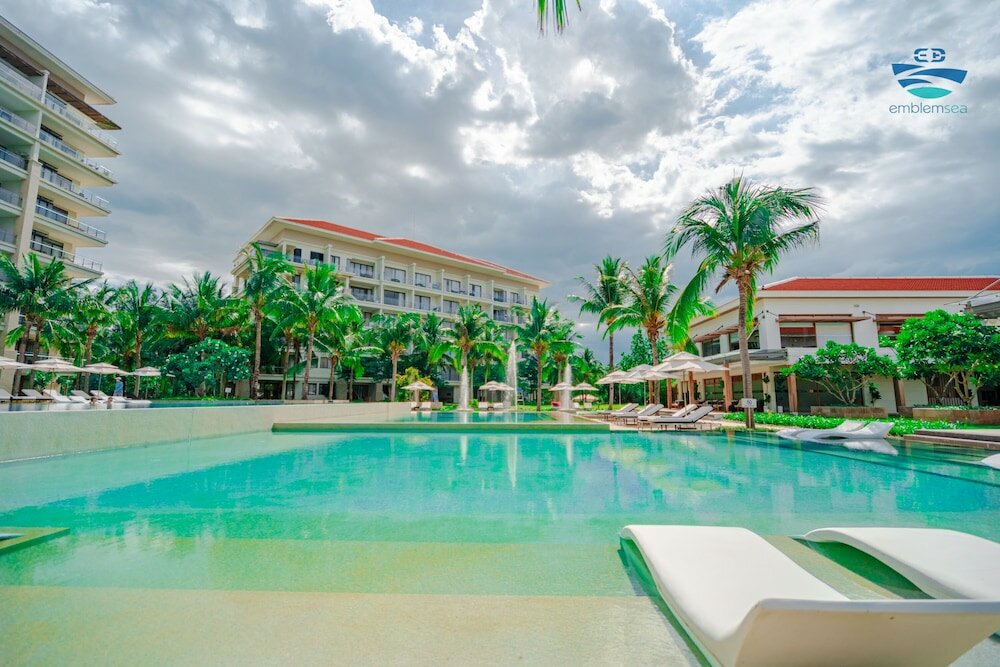 Фото Ocean Luxury Villas by Emblemsea