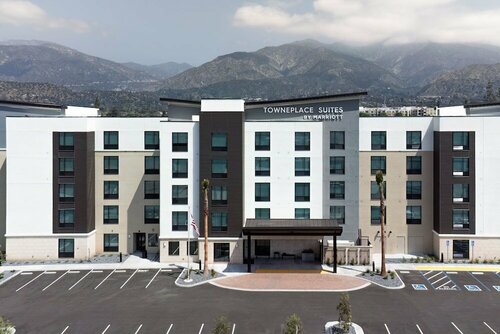 Гостиница Towneplace Suites by Marriott Monrovia в Аркадии
