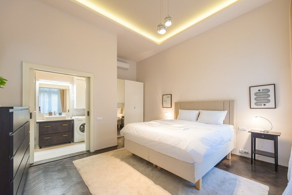 Фото Venus Apartments - Opera III