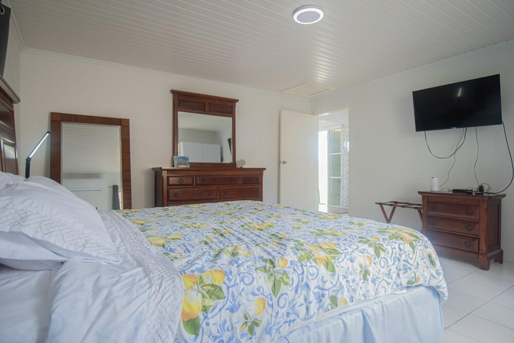 Фото Aruban Home Close to Beach