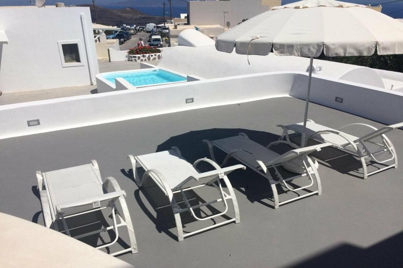 Фото Ayoba Santorini