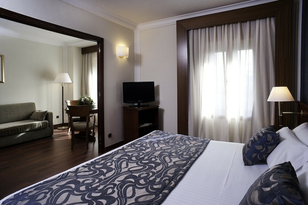 Фото El Avenida Palace Hotel