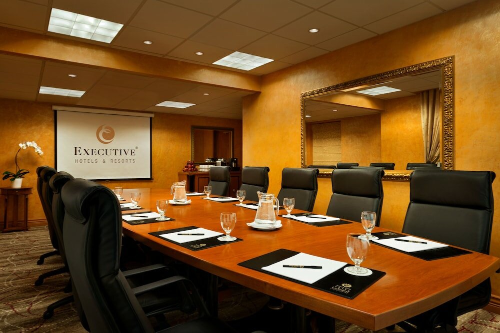 Фото Executive Hotel Le Soleil