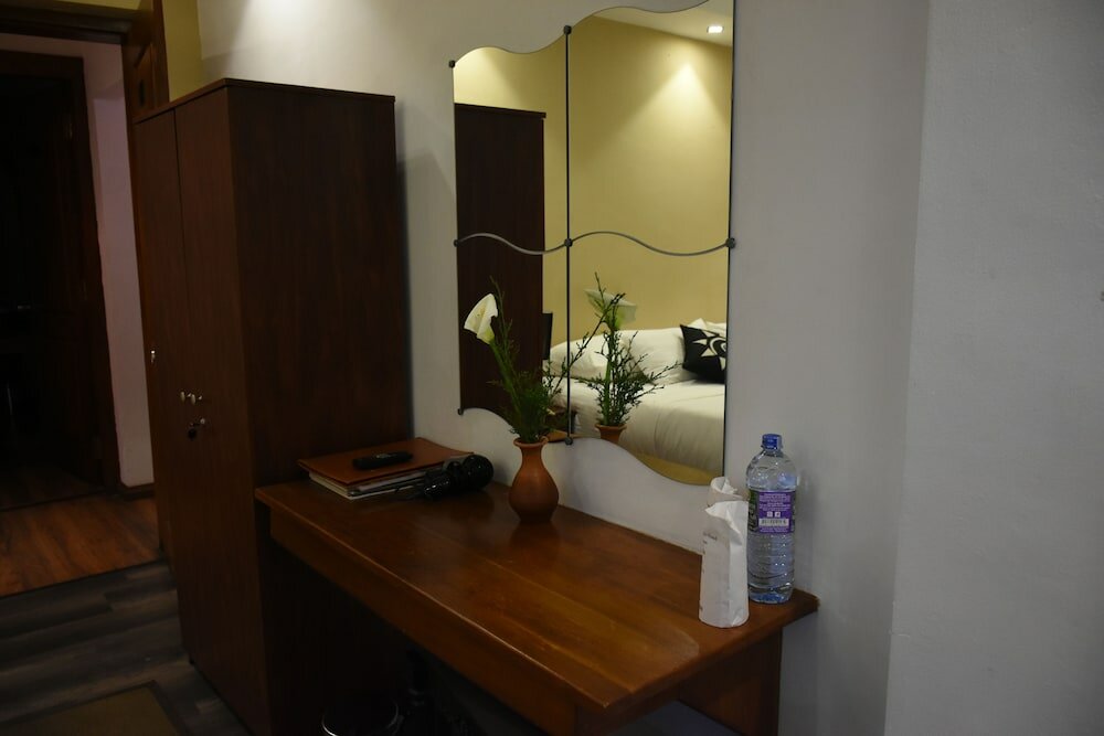 Фото Midky Hotel