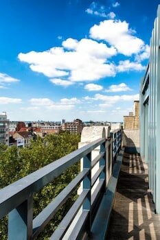 Фото Diamant Suites Brussels Eu