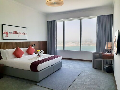 Гостиница Somerset West Bay Doha в Дохе