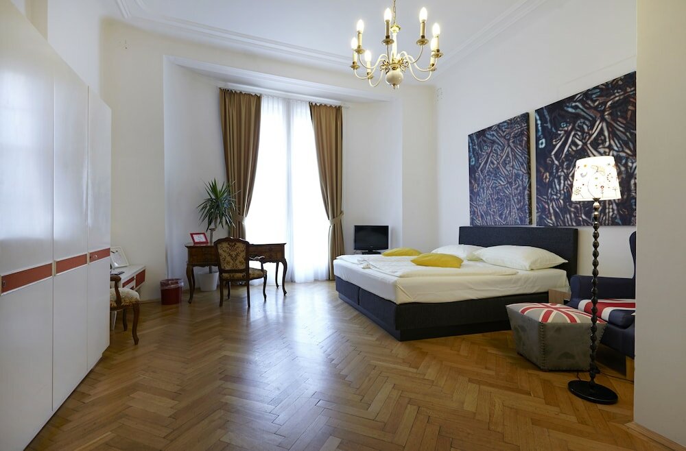 Фото Hotel Pension Museum