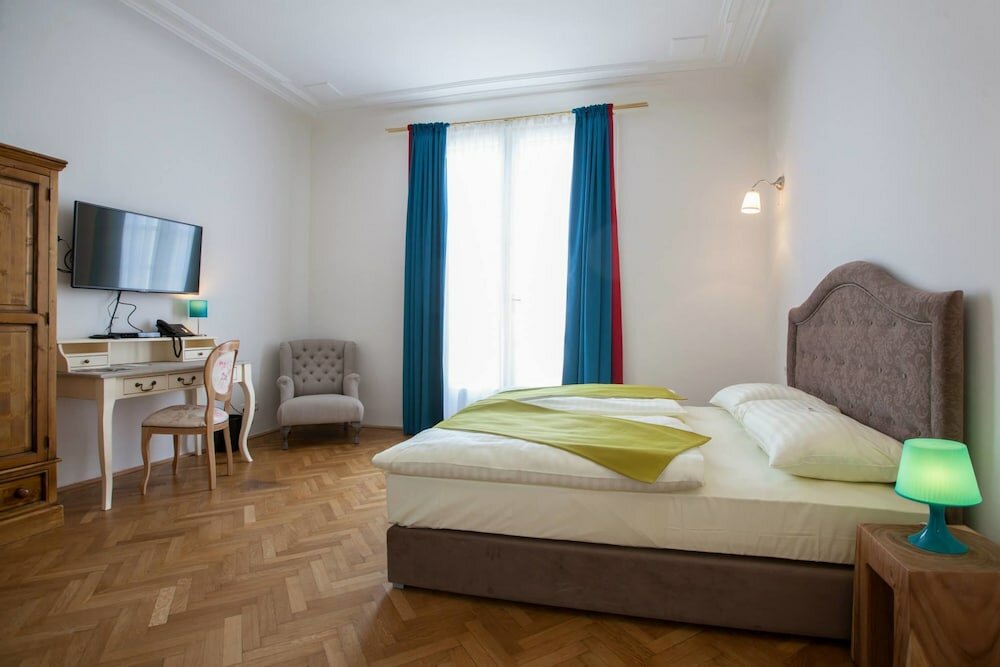 Фото Hotel Pension Museum
