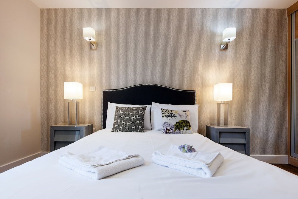 Фото Twyne House Apartments