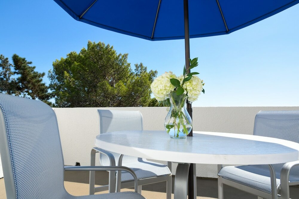 Фото Gateway Hotel Santa Monica