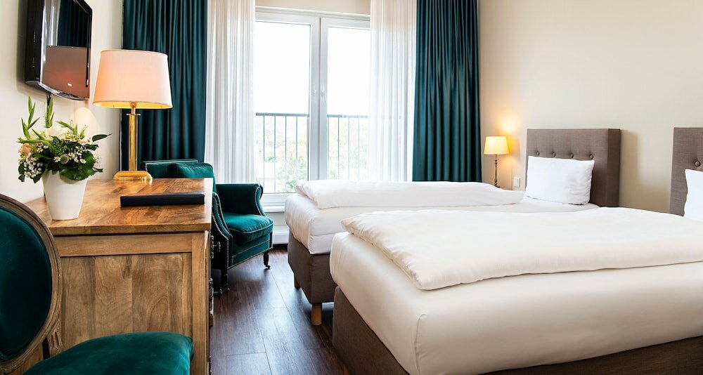 Фото Victor's Residenz-Hotel Saarlouis