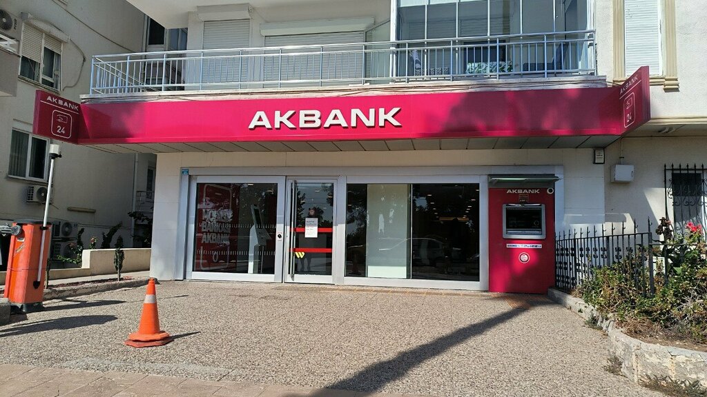بنك Akbank Akdeniz Bulvarı Şubesi - Akbank T. ، أنطاليا، صورة