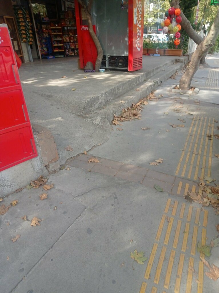 Grocery Can Market, Izmir, photo