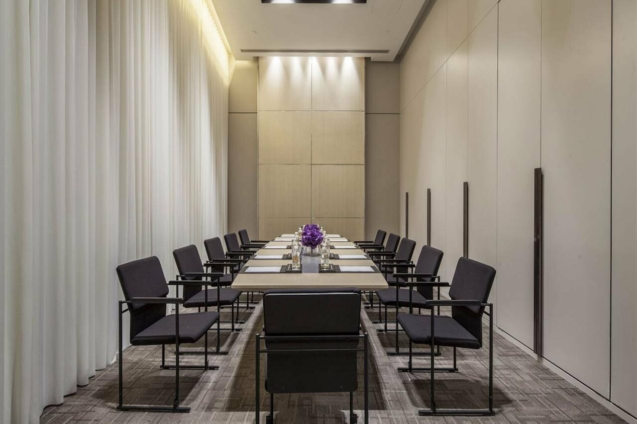 Фото Golden Tulip Bund New Asia