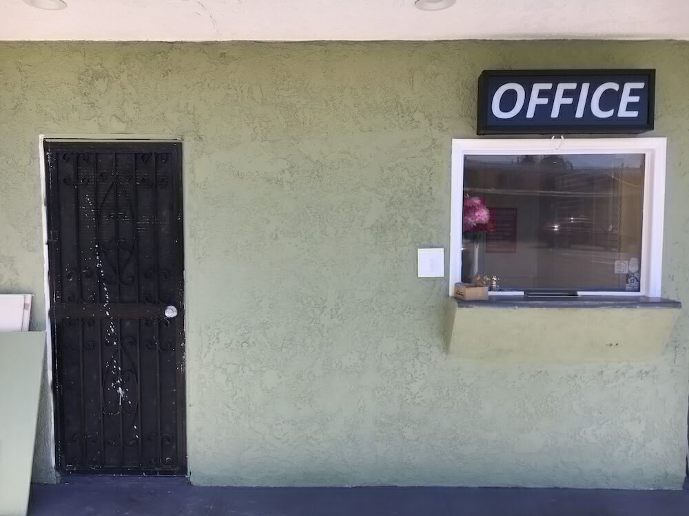 Фото Town House Motel