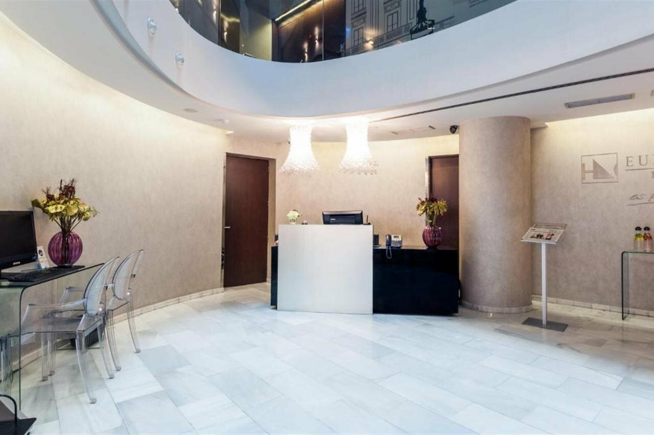 Фото Ikonik Ramblas