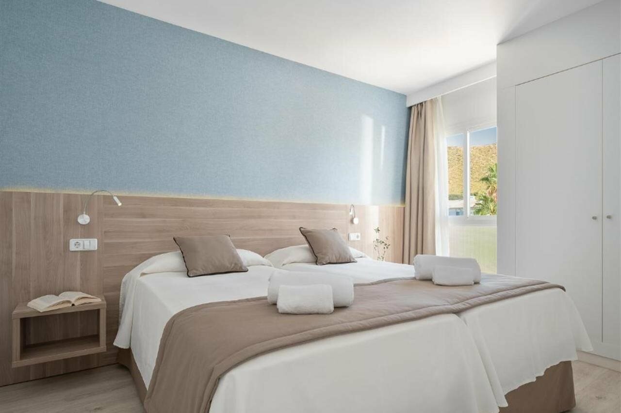 Фото Puerto Azul Suite Hotel