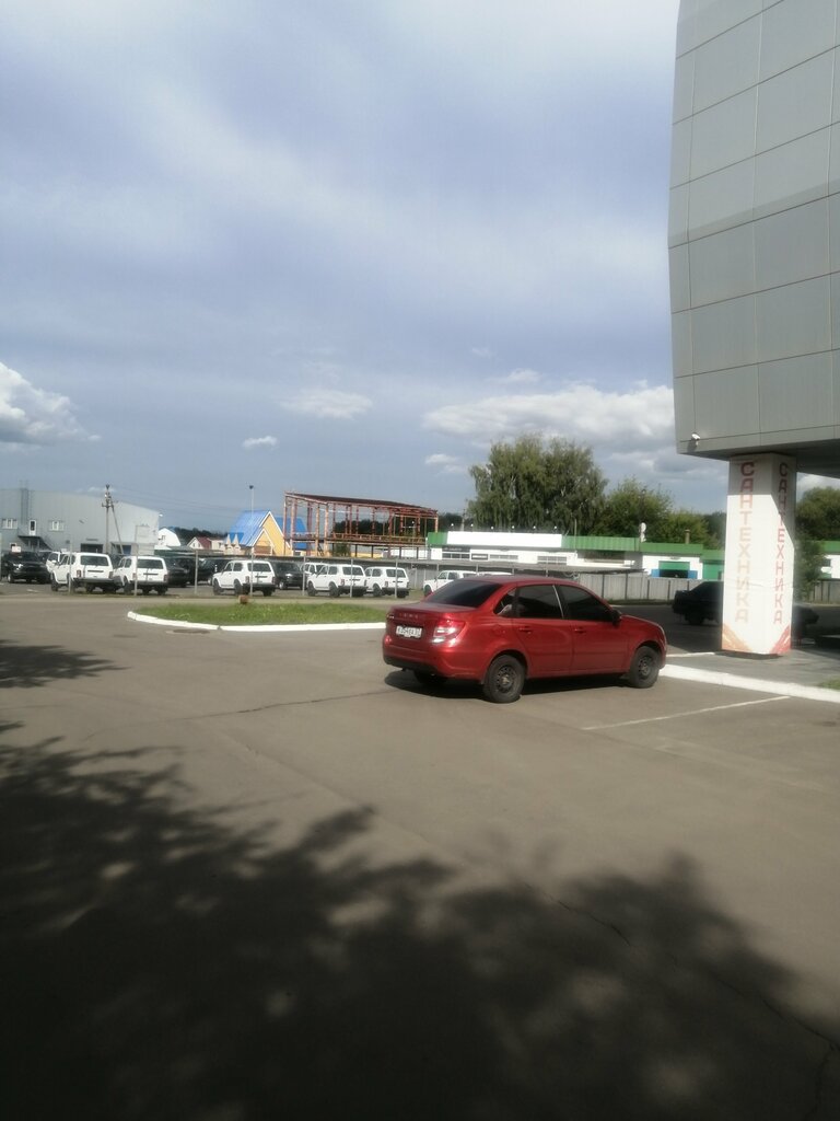 Otomobil satış galerileri Official dealership Lada BN-Motors, Orel, foto