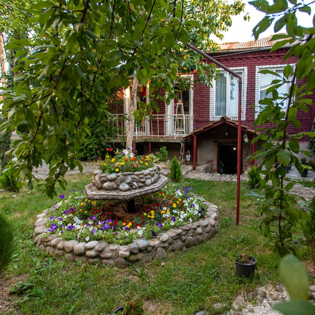 Фото Book Hotel • წიგნების სასტუმრო