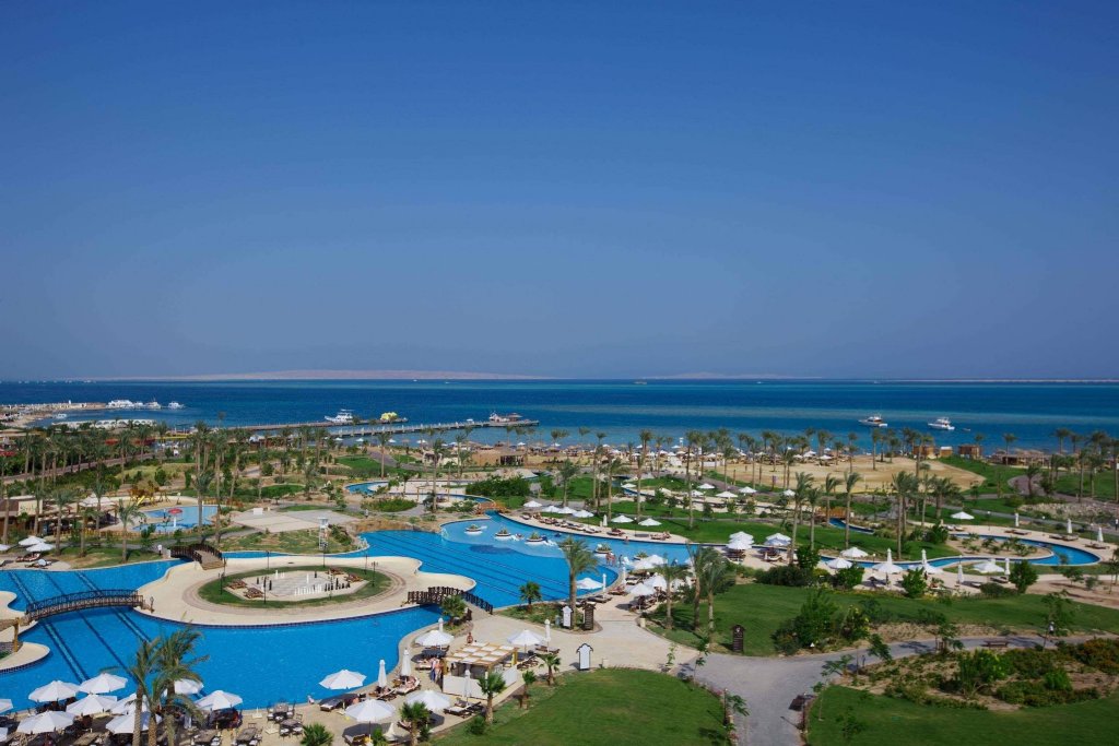 Фото Штайгенбергер Альдау бич