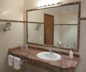 Фото Hotel Can Xim