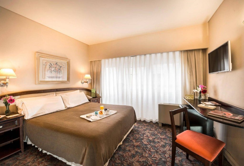 Фото Exe Hotel Colón