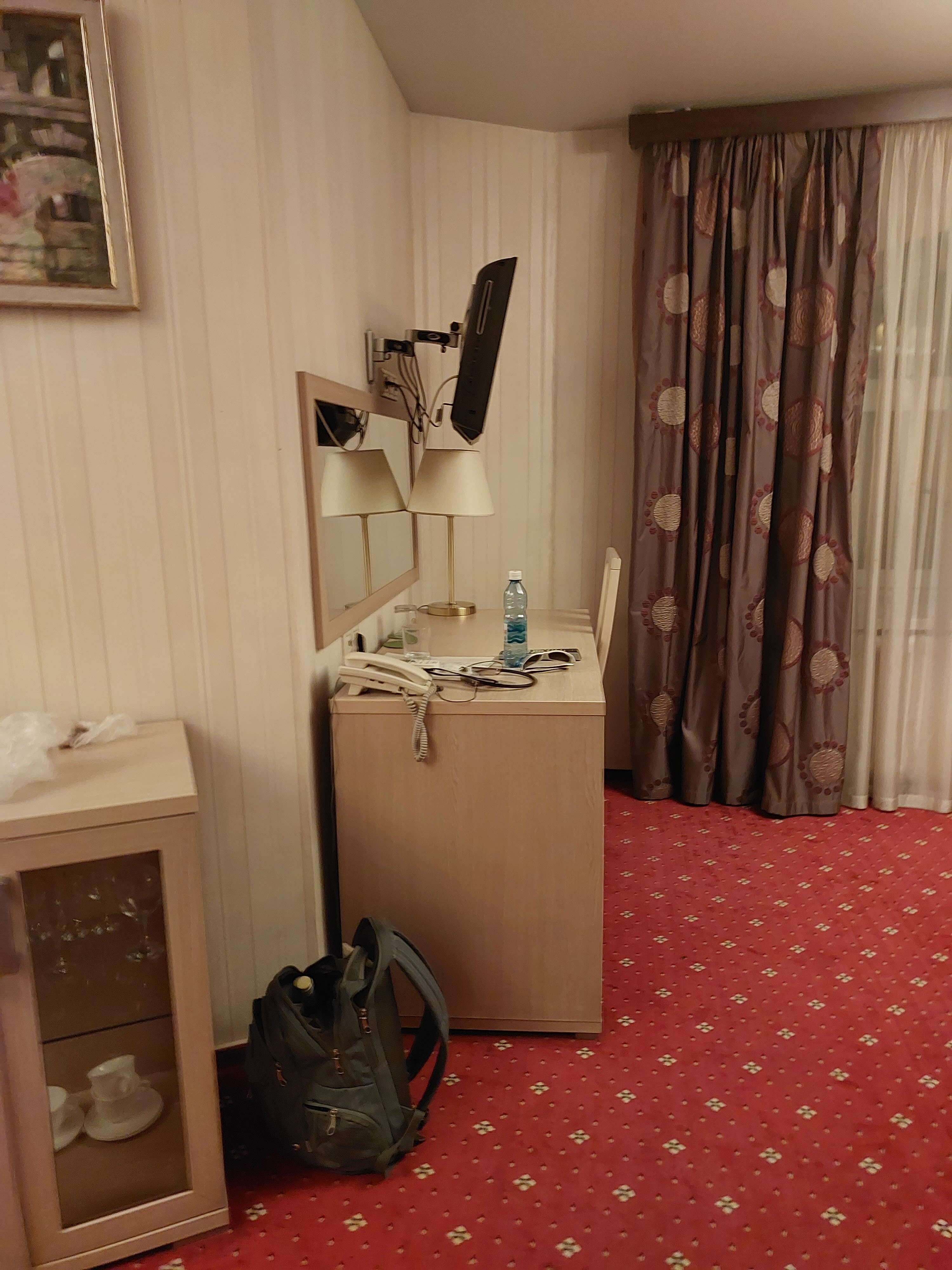 Фото Тихая площадь