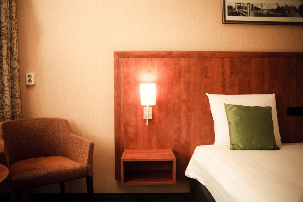 Фото New West Inn Amsterdam