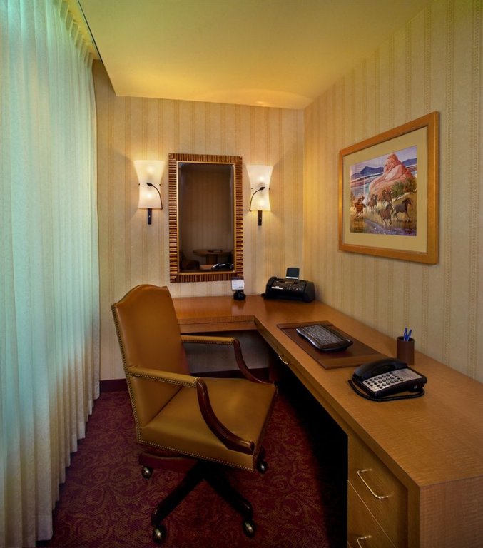 Фото South Point Hotel, Casino, and SPA