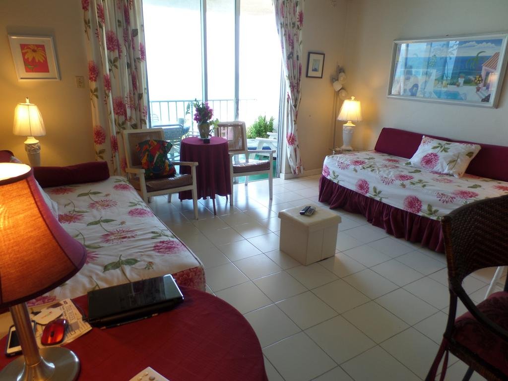 Фото Montego Bay Club Resort