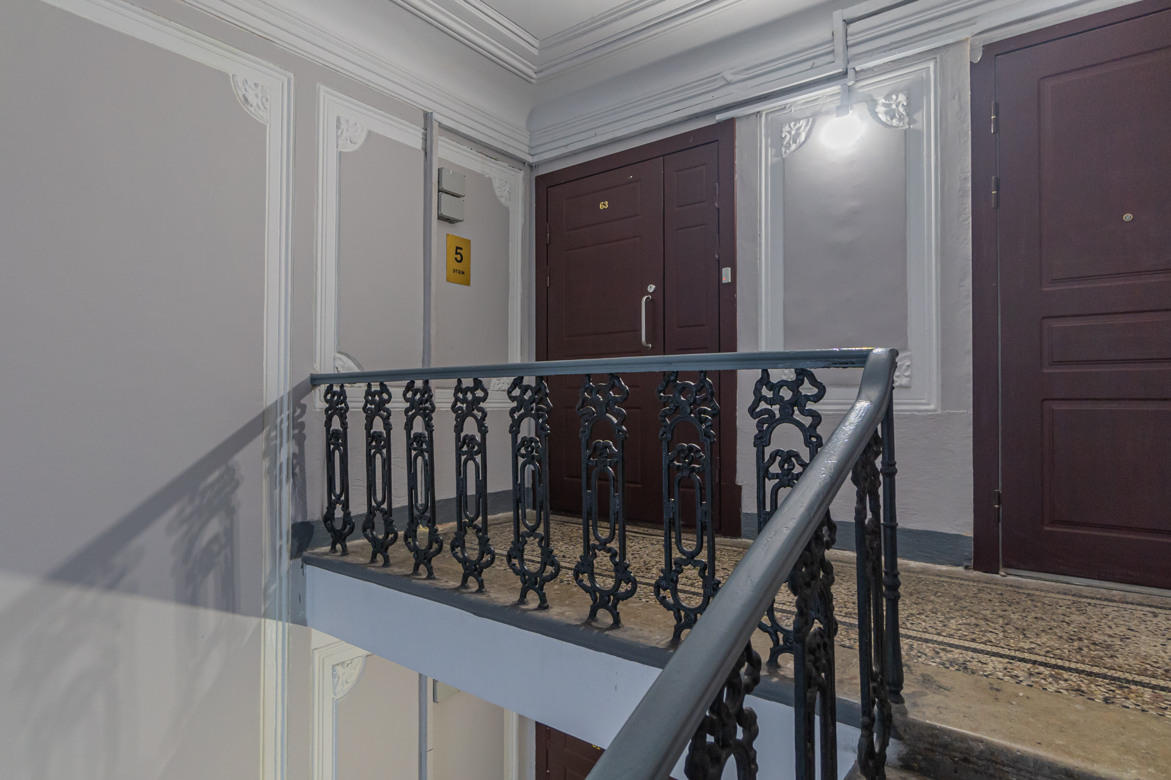 Фото Solo на Владимирской площади